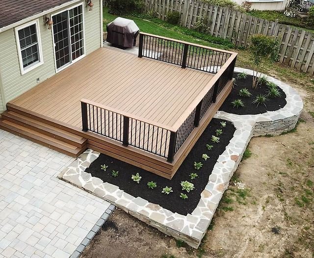 Custom deck builder in the Bronx NY