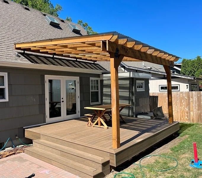 deck-contractor-the-quick-guys